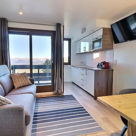 Creux De L'ours D Et C Apartman *