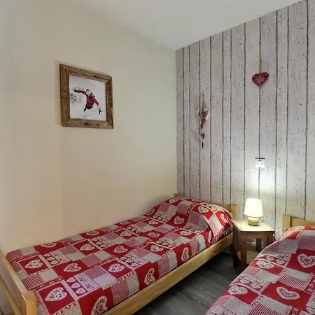 Creux De L'ours D Et C Apartment